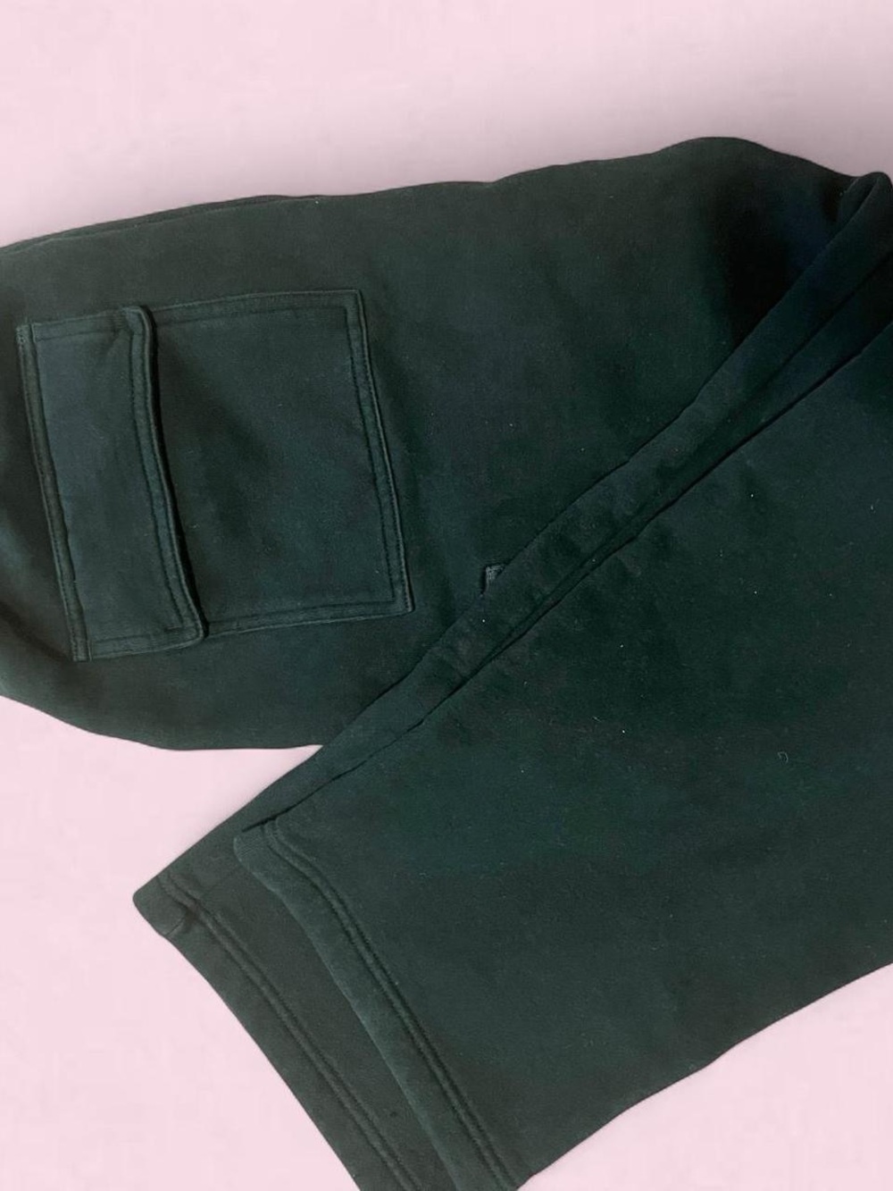 Dark Green aritzia Cozy Sweatpants with Patch Pocket